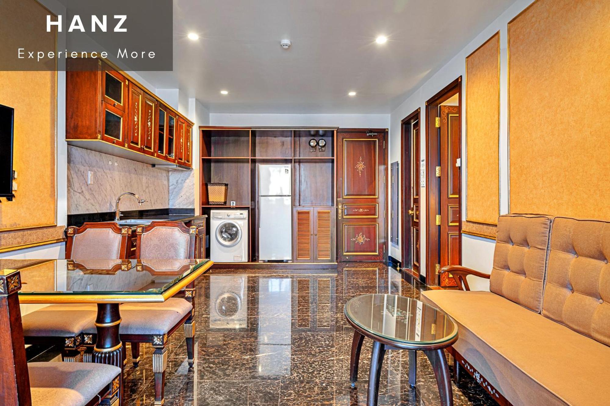 S79 Residences 345