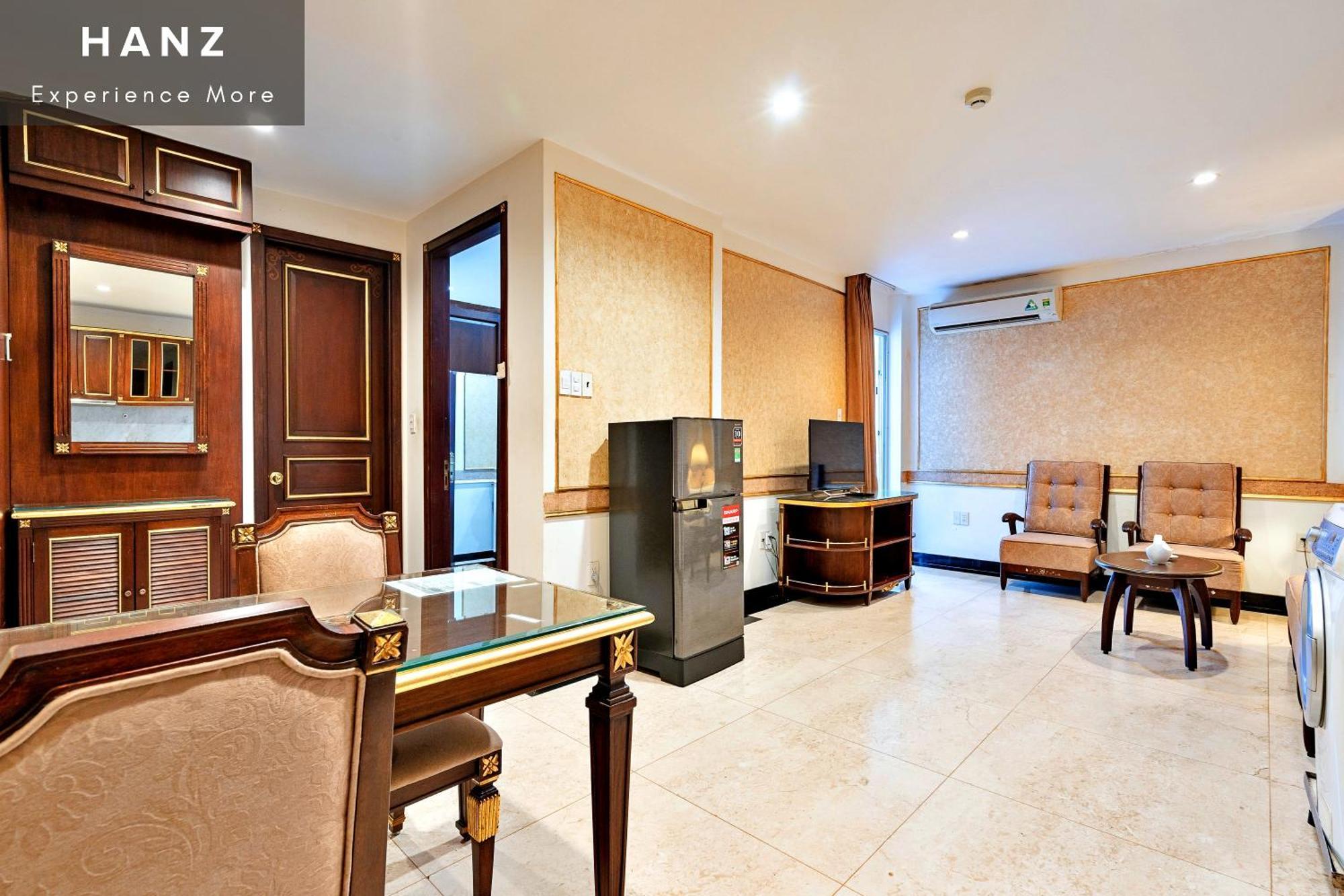 S79 Residences 345