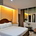 Blue Sapphire Hotel&Apartment